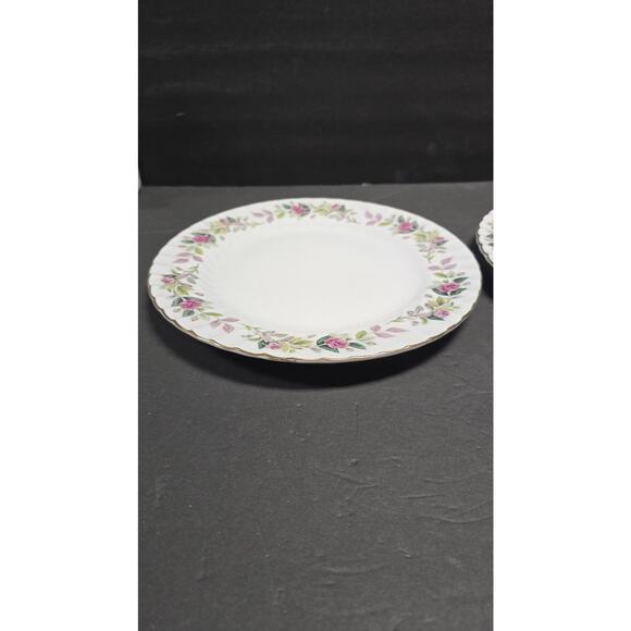 Creative Fine China 2345 Japan Rose Floral Gold Rim Scalloped Plates Set of 2 - Picture 4 of 7